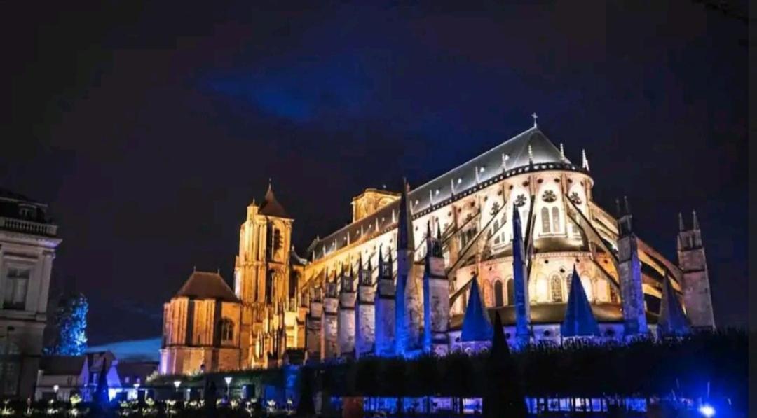 La Romantique Bourges Buitenkant foto